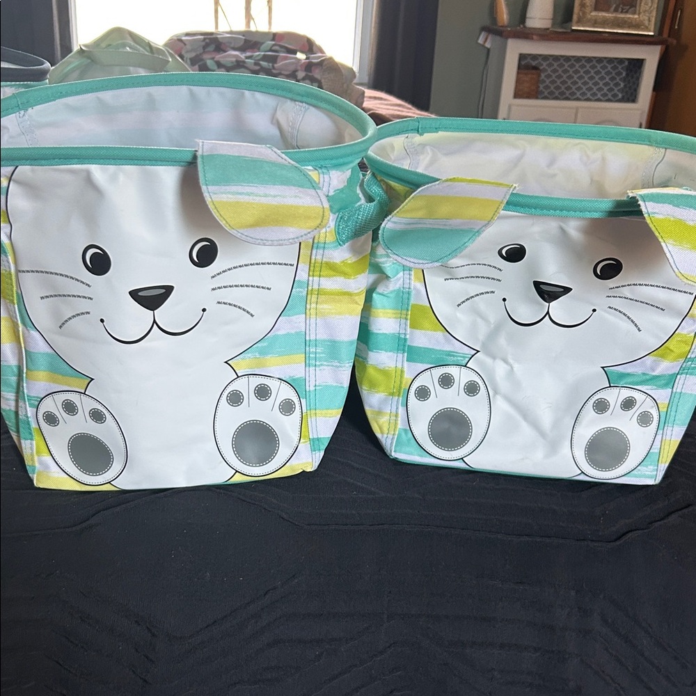 Thirty one 2 bunny and 2 chick bins!